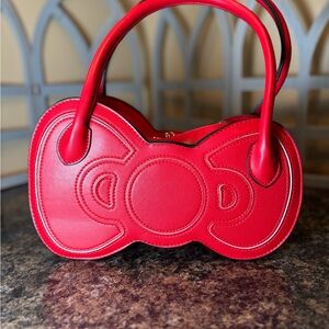 Hello Kitty Red Shoulder Bag